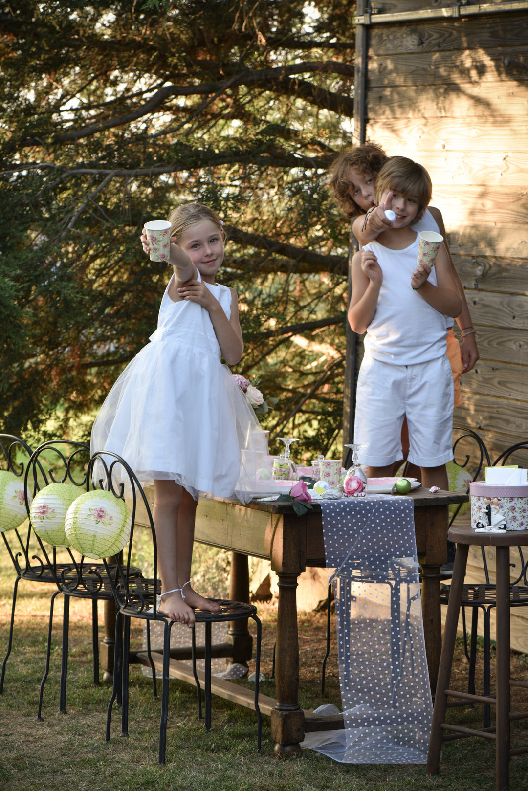 Elegant White Dots Table Runner: Essential Party Supplies for Stylish Birthday Celebrations