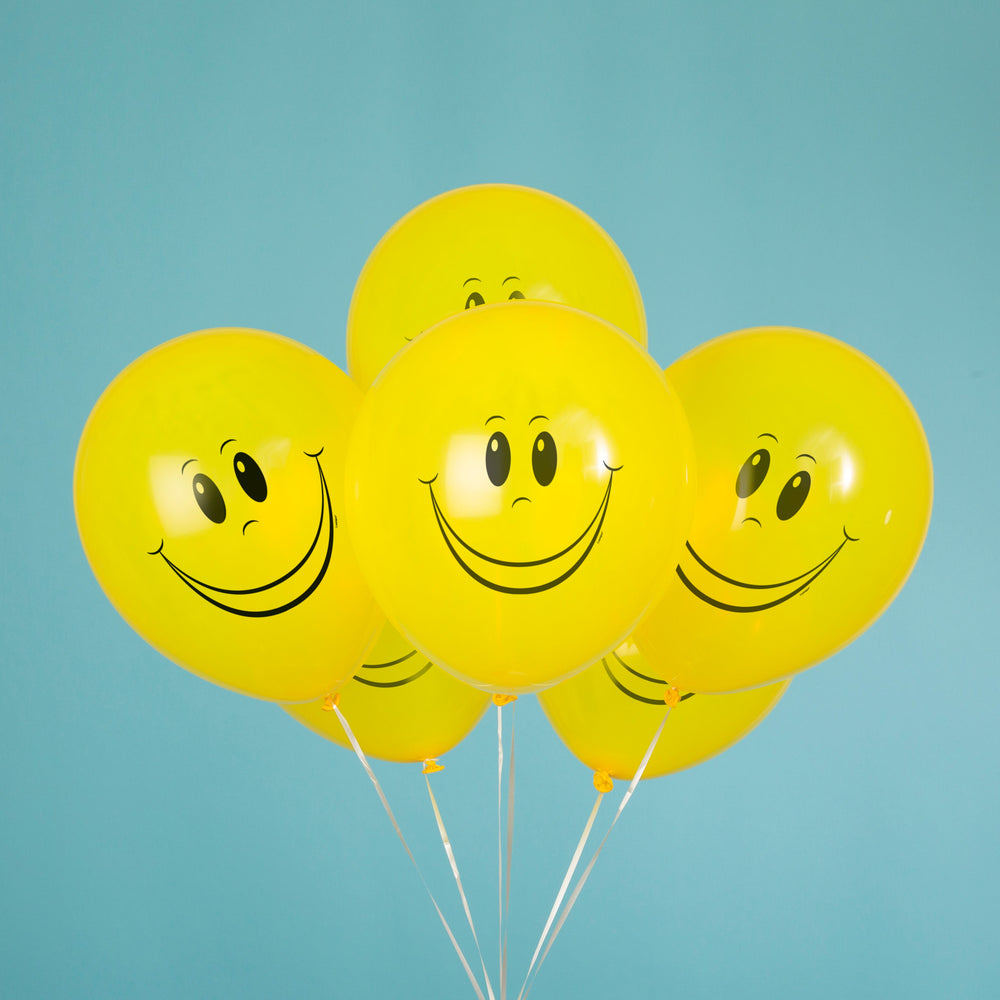 Ballons en Latex Jaune avec Visage Souriant de 30 cm, 8ct - Parfaits pour des Célébrations Joyeuses et Entraînantes!