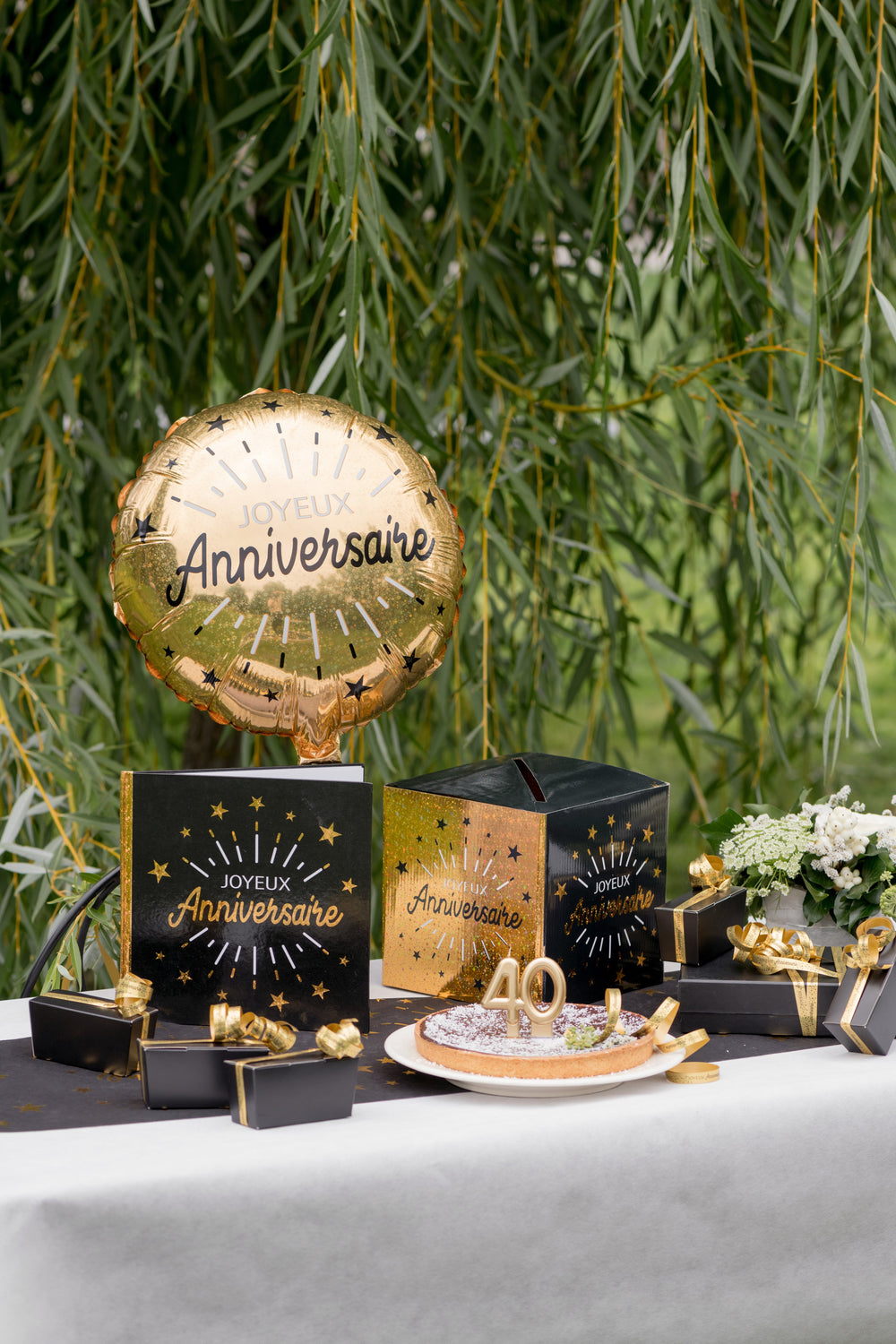 Elegant Gold Shimmer Birthday Guestbook - Stylish Party Essential for Memorable Celebrations