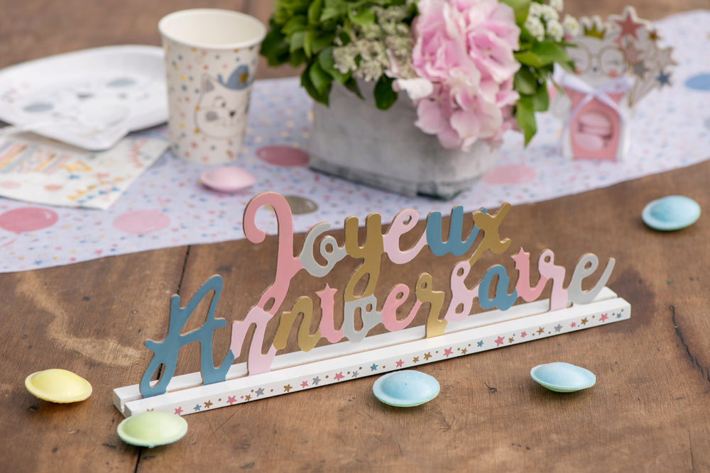 Anniversary Special: Elegant Kitty Theme Table Center - Chic Upscale Party Decor