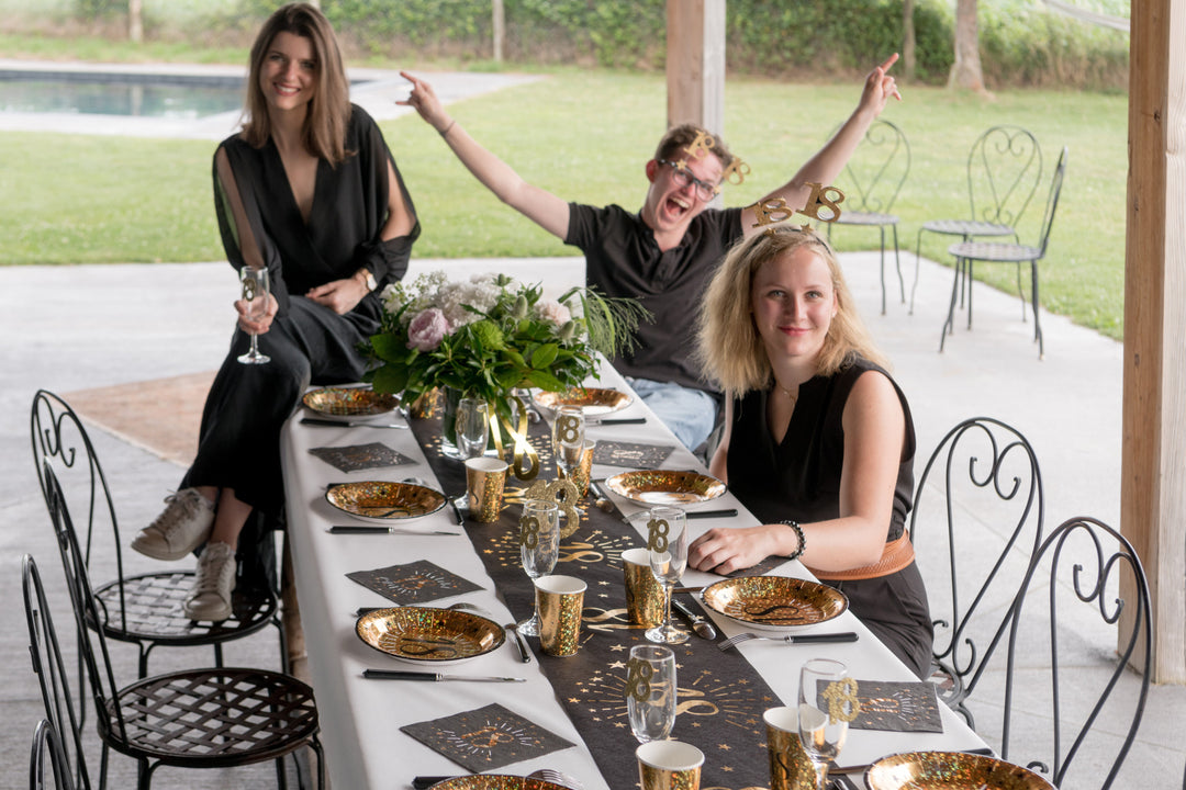 Golden Elegance: 80th Birthday Party Paper Cups - Set of 10 for a Trend-setting Celebration!