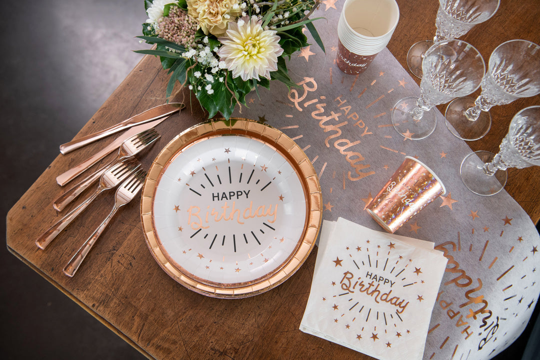 Stylish Birthday Bash: Trend-Setting Gold Paper Cups for Elegant Celebrations