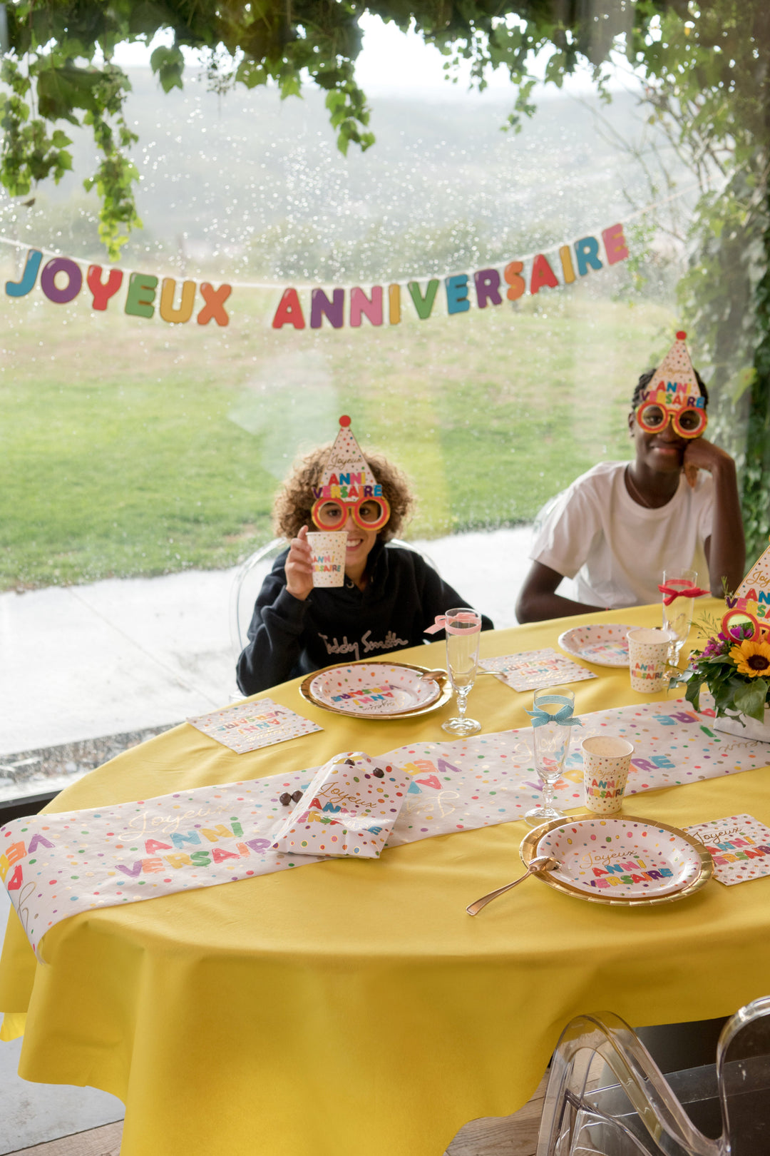 Elegant Gold Banner - Perfect Birthday Party Styling Made Easy & Trendy