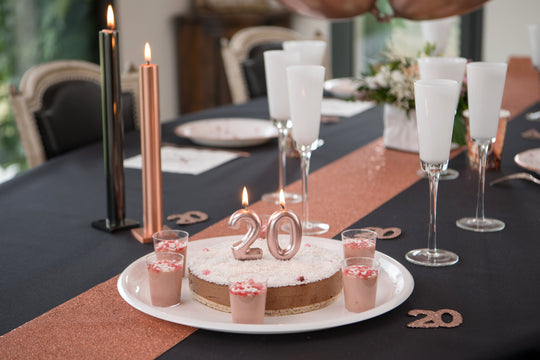 Bougie d'Anniversaire Chic Or Rose - Élevez Votre Fête avec Élégance Tendance