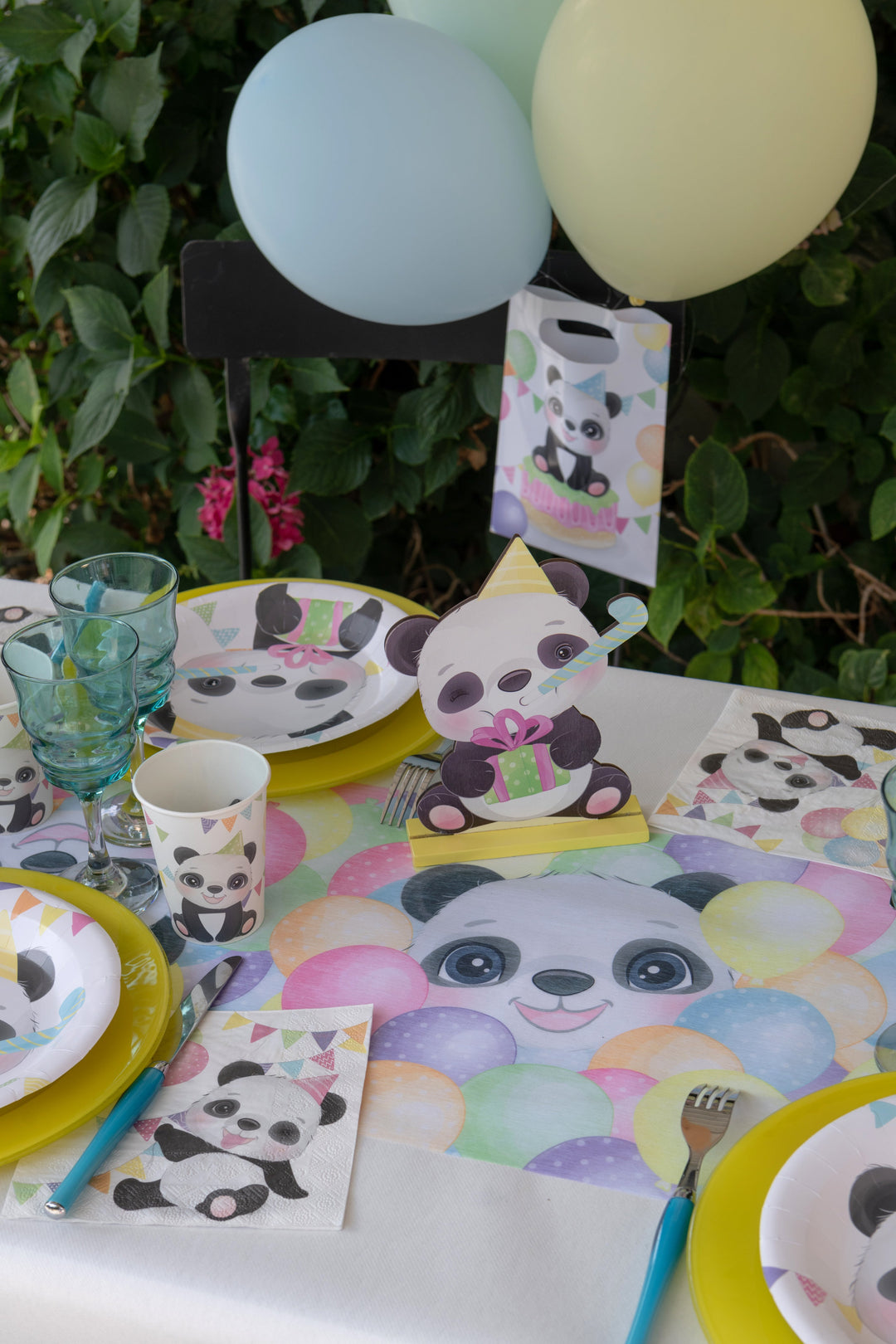 Panda Table Runner for Kids Birthday Party - Cute 5M Santex Roll