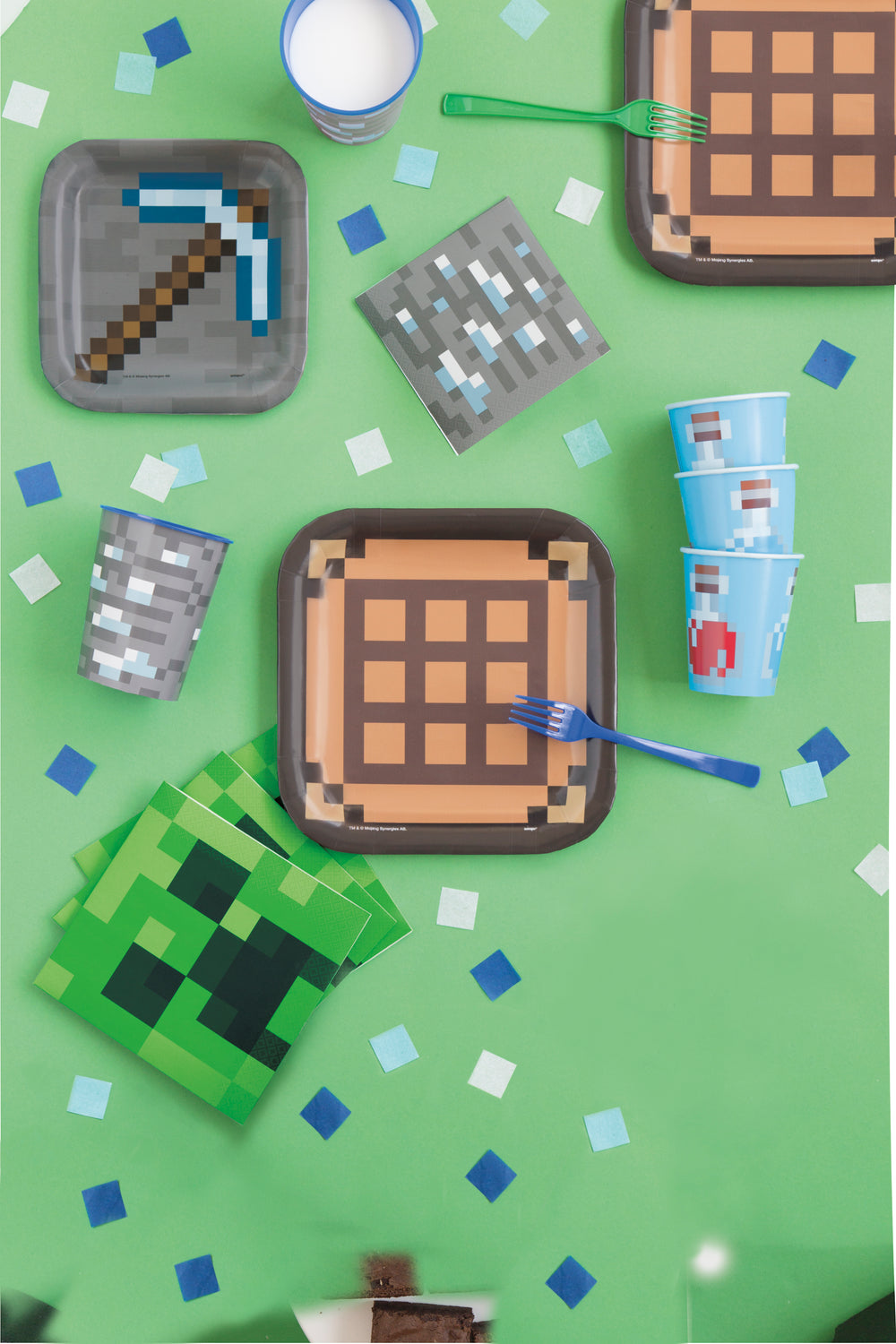 Construisez une Aventure Cubique avec les Serviettes Déjeuner Minecraft - Construisez, Festoyez et Jouez !